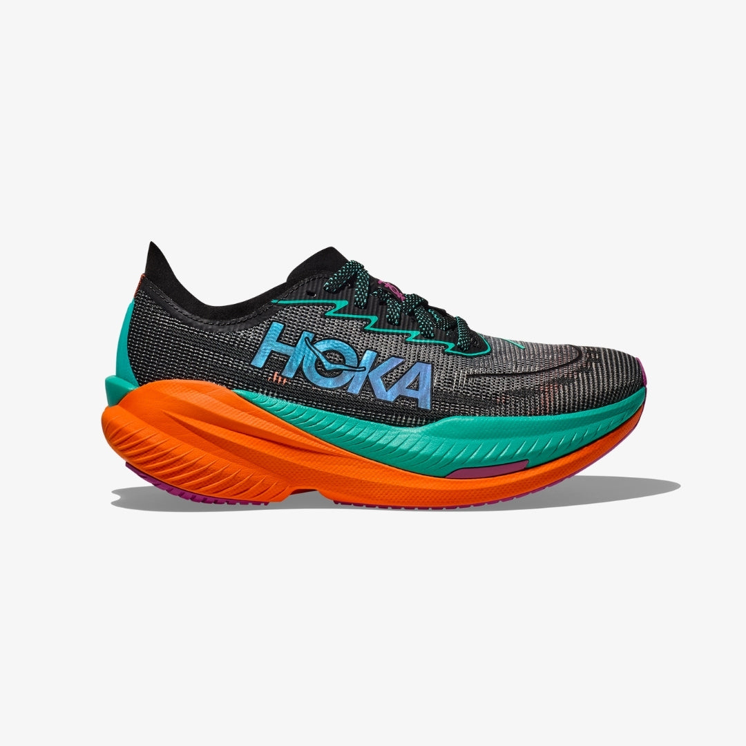 Hoka one one carbon x black 2025